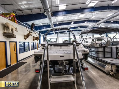 2026 Chaparral Boats Chaparral - Photo 5