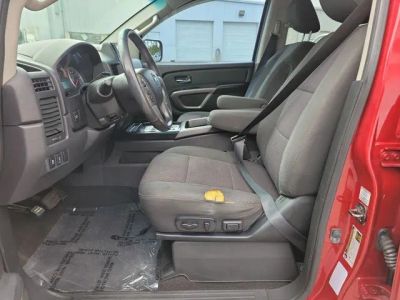 2015 Nissan Titan — photo 15 view
