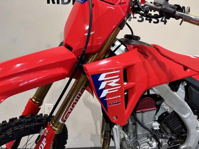 2025 Honda CRF450R WE - Photo 16