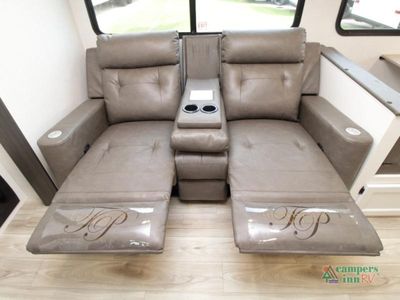 2027 Venture RV Campbound Platinum - Photo 19