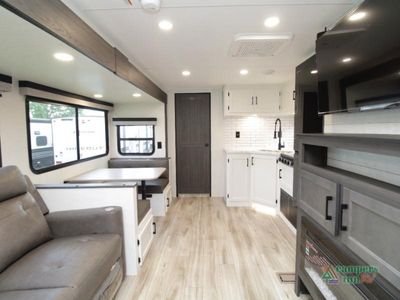 2027 Venture RV Campbound Platinum - Photo 3