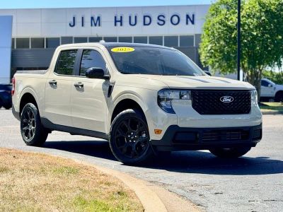 2025 Ford Maverick XLT - Photo 2