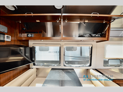 2017 Airstream Classic - Photo 24