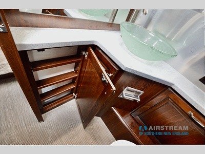 2017 Airstream Classic - Photo 37