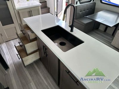 2026 Keystone RV COUGAR - Photo 12