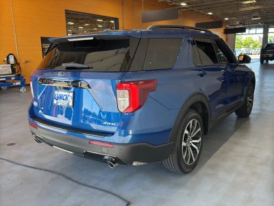 2022 Ford Explorer — detail view