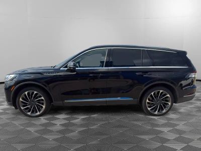 2026 Lincoln Aviator — side profile view