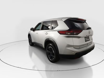 2025 Nissan Rogue - Photo 5