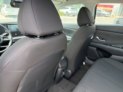 2026 Hyundai Elantra Hybrid - Photo 13