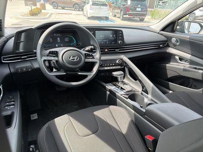 2026 Hyundai Elantra Hybrid - Photo 14