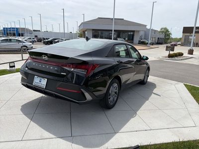 2026 Hyundai Elantra Hybrid - Photo 5