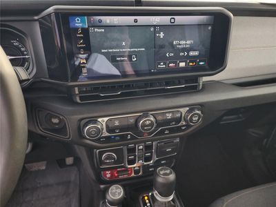 2026 Pre-Owned 2025 Jeep Wrangler 4xe - Photo 12