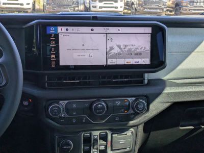 2026 Jeep Wrangler — photo 16 view