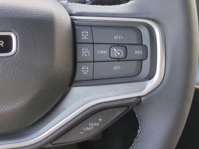 2025 Jeep Wagoneer — photo 27 view