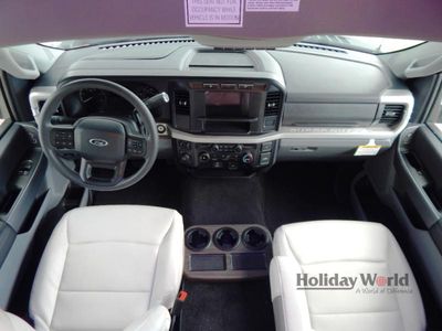 2026 Thor Motor Coach Magnitude GRAND - Photo 13