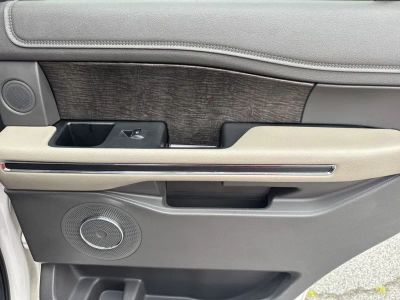 2019 Ford Expedition - Photo 16