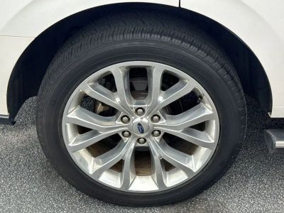 2019 Ford Expedition - Photo 17