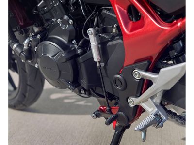 2025 Honda CB750 Hornet - Photo 13