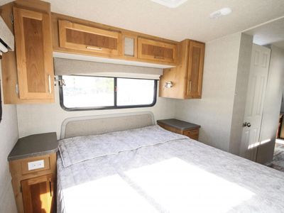 2025 Bigfoot RV 2500 Series B25RQ — photo 25 view