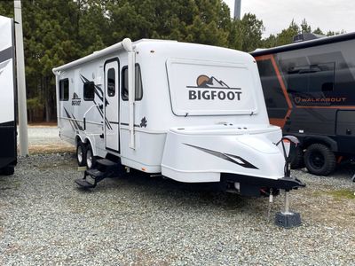 2025 Bigfoot RV 2500 Series B25RQ — front three-quarter view