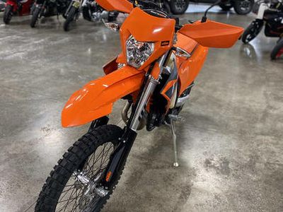 2025 KTM 500 EXC-F - Photo 3
