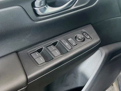 2025 Honda CR-V — photo 14 view