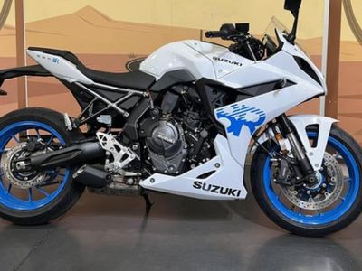 2026 Suzuki GSX-8R - Photo 4