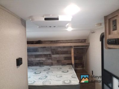 2019 Dutchmen RV Aspen Trail - Photo 13