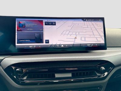 2025 BMW 3 Series — photo 33 view