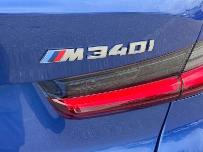2025 BMW 3 Series — photo 11 view