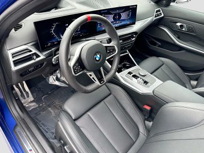 2025 BMW 3 Series — photo 26 view