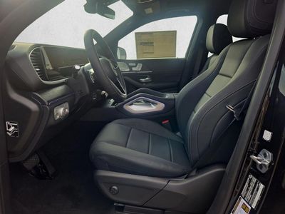 2026 Mercedes-Benz GLE 450 - Photo 2