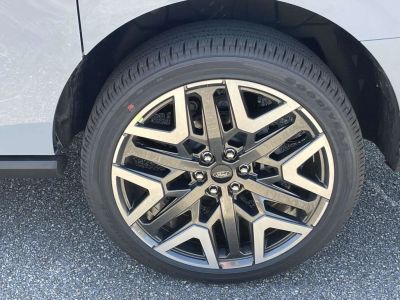2026 Ford Expedition - Photo 9