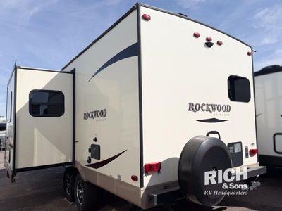2017 Forest River Rockwood Ultra Lite - Photo 5