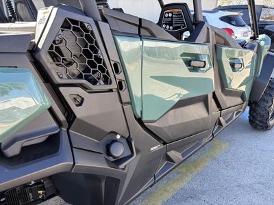 2026 Can-Am Commander MAX DPS 700 - Photo 19