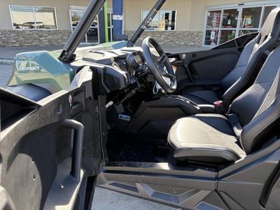 2026 Can-Am Commander MAX DPS 700 - Photo 25