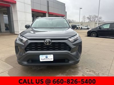 2025 Toyota RAV4 Hybrid - Photo 2
