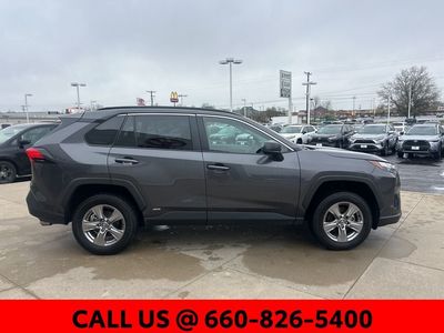2025 Toyota RAV4 Hybrid - Photo 5