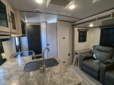2022 Coachmen Northern Spirit Ultra Lite - Photo 3