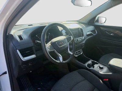 2024 GMC Terrain — photo 9 view