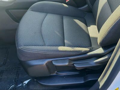 2024 GMC Terrain — photo 17 view