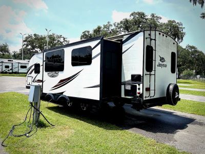 2017 Jayco White Hawk — rear three-quarter view