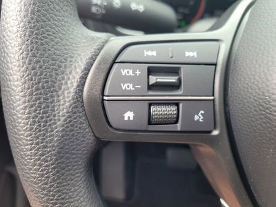2026 Honda CR-V LX - Photo 17