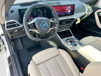 2026 BMW 2 Series — photo 7 view