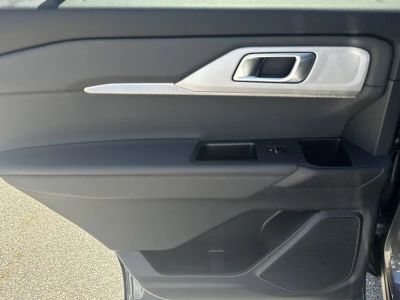 2026 Ford Explorer — photo 21 view