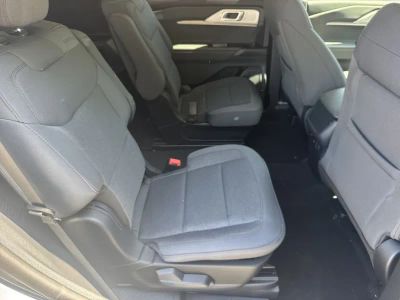2026 Ford Explorer — photo 15 view