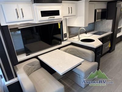 2026 Newmar New Aire - Photo 8