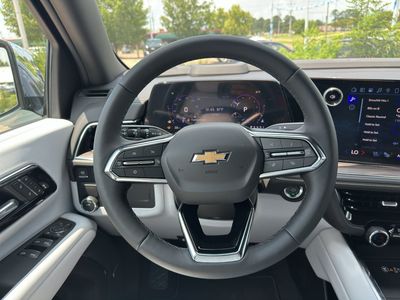 2025 Chevrolet Suburban - Photo 21