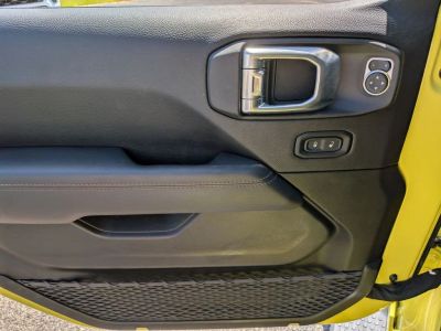 2023 Jeep Wrangler - Photo 26
