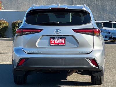 2023 Toyota Highlander - Photo 8